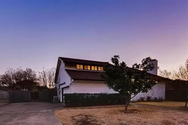 a view of outdoor space with garden