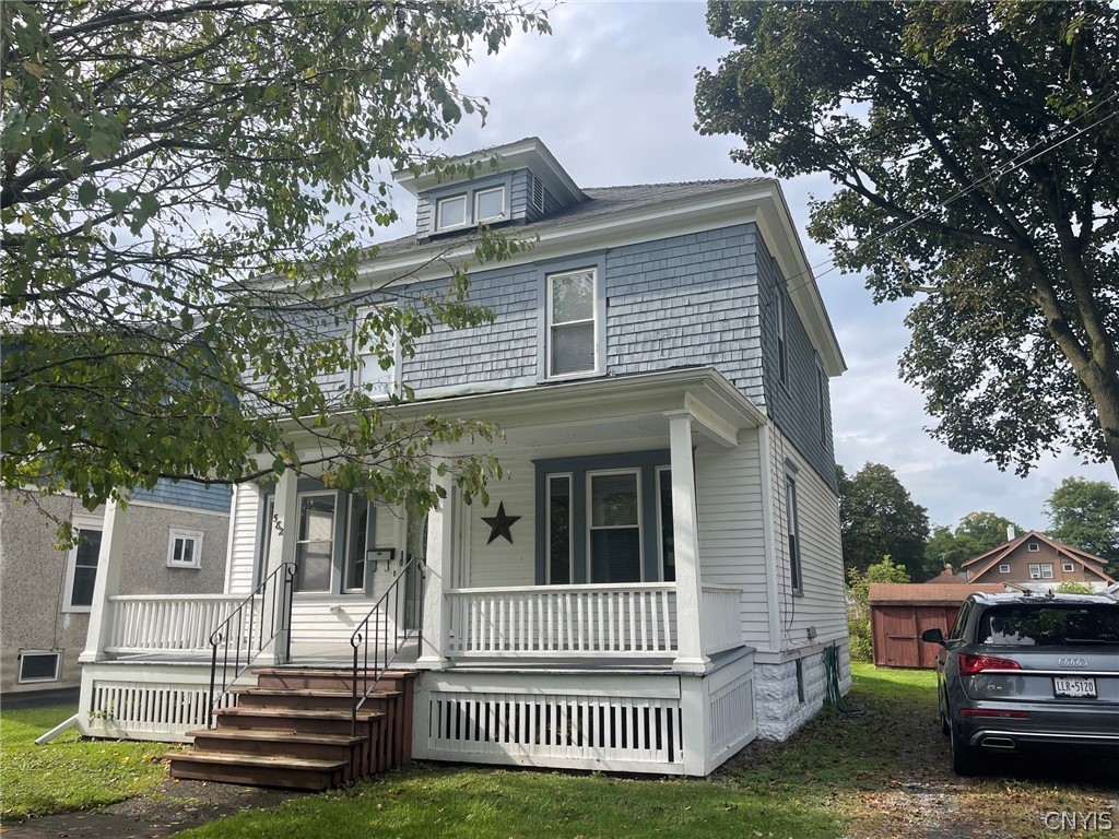 582 Elizabeth Street Oneida, NY 13421 - Photo 1 of 34 1352 square feet