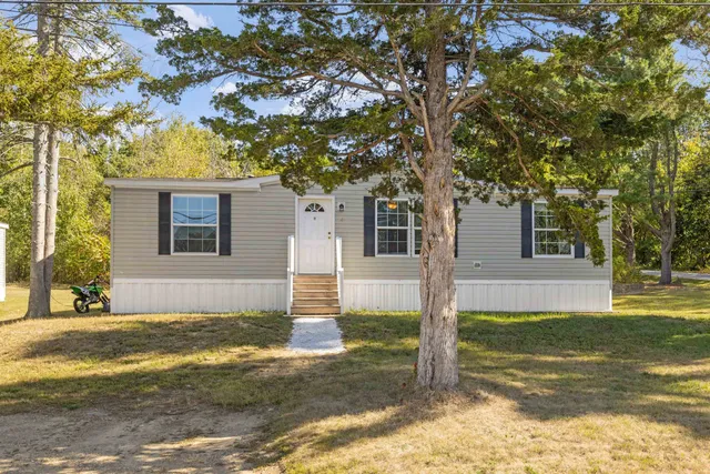 $199,000 | 4 Cherry Street, Belmont, NH 03220