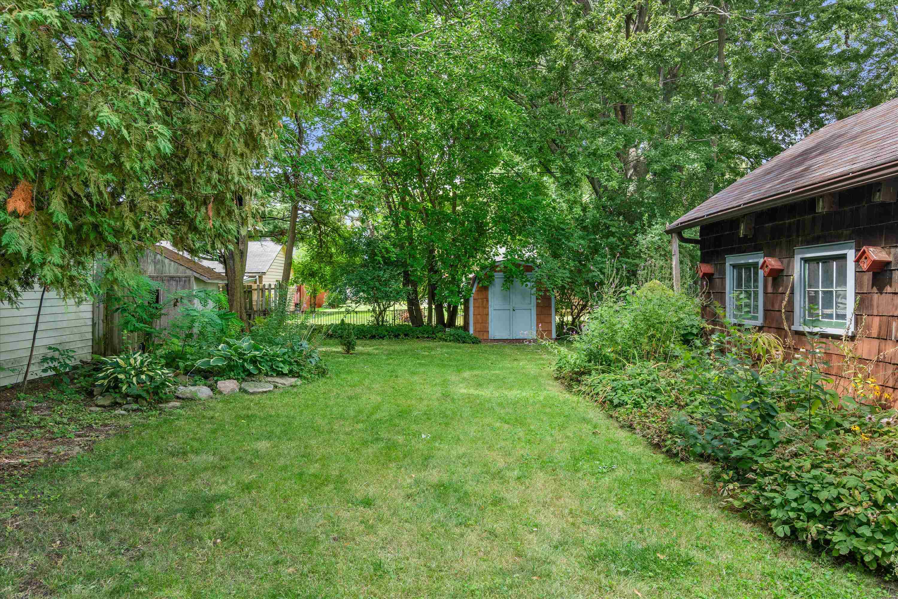 1729 North Oneida Street Appleton, WI 54911 - Photo 29 of 31 Gallery Image 29
