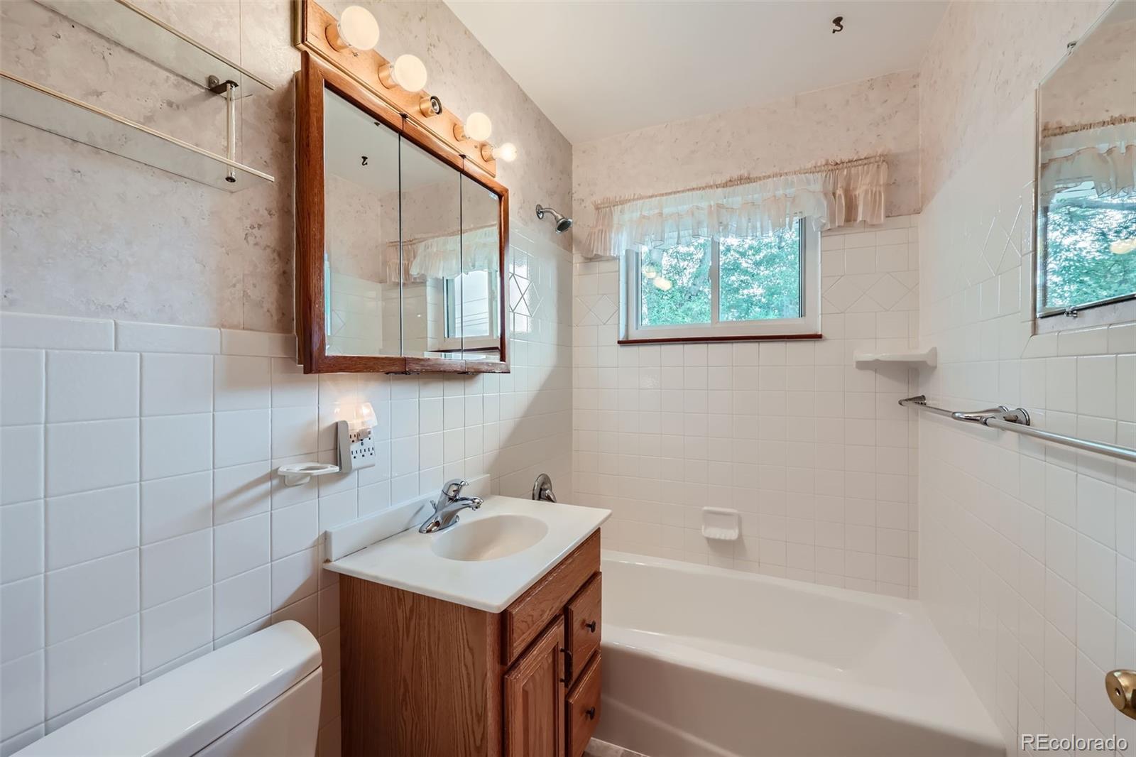 2780 South Raleigh Street Denver, CO 80236 - Photo 9 of 18 Gallery Image 9