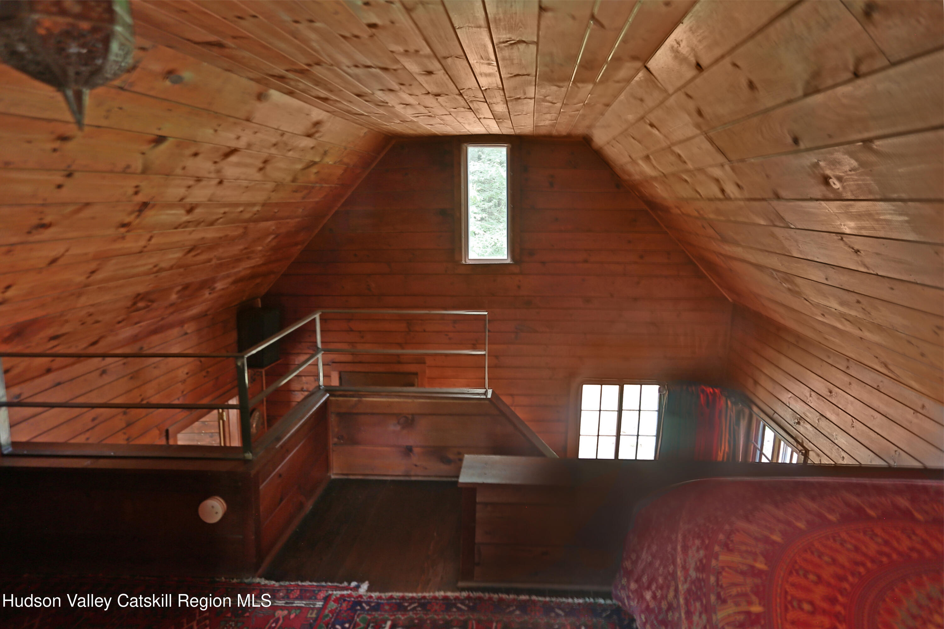 104 Dewitt Mills Road Hurley, NY 12443 - Photo 10 of 20 loft2