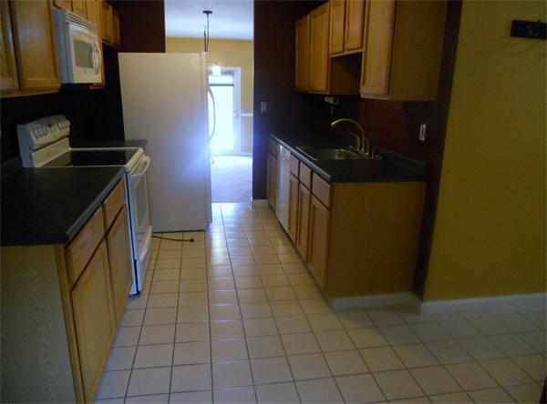 25 Highfield Road, Unit B Charlton, MA 01507 - Photo 4 of 14