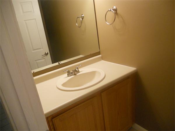 25 Highfield Road, Unit B Charlton, MA 01507 - Photo 8 of 14