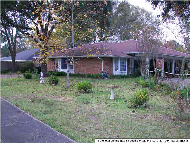 1340 Sharp Road Baton Rouge, LA 70815 - Photo 2 of 11