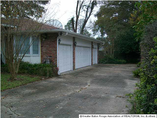 1340 Sharp Road Baton Rouge, LA 70815 - Photo 3 of 11