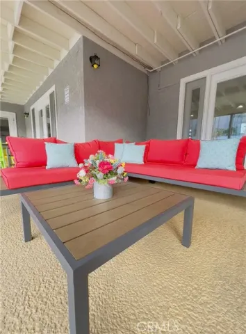 a view of walk in closet