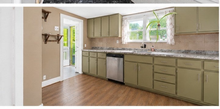 6048 Clearfork Road Bastian, VA 24314 - Photo 4 of 12 Gallery Image 4