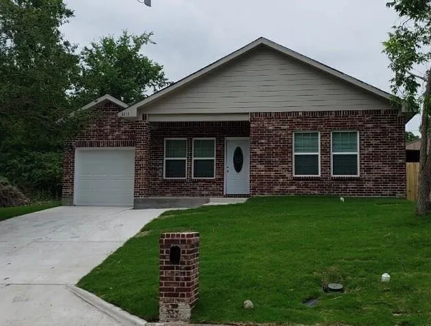 $1,875 | 1213 Hemphill Street, Greenville, TX 75401