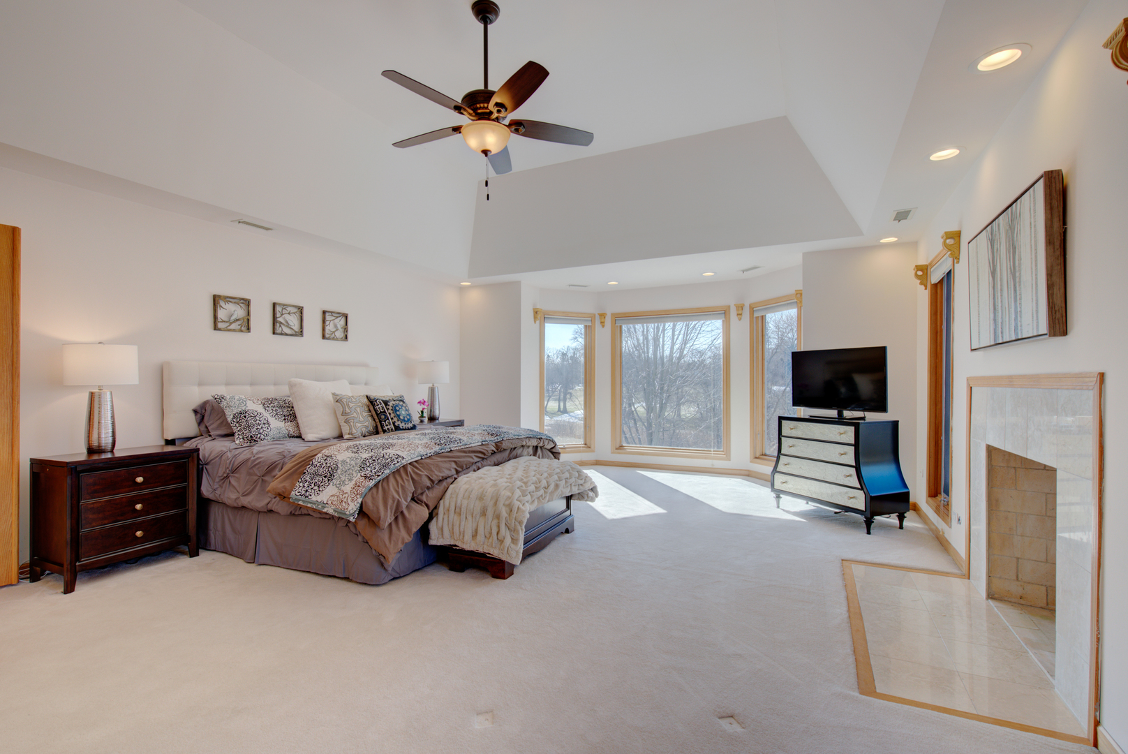 651 North Inverway Road Inverness, IL 60067 - Photo 24 of 57