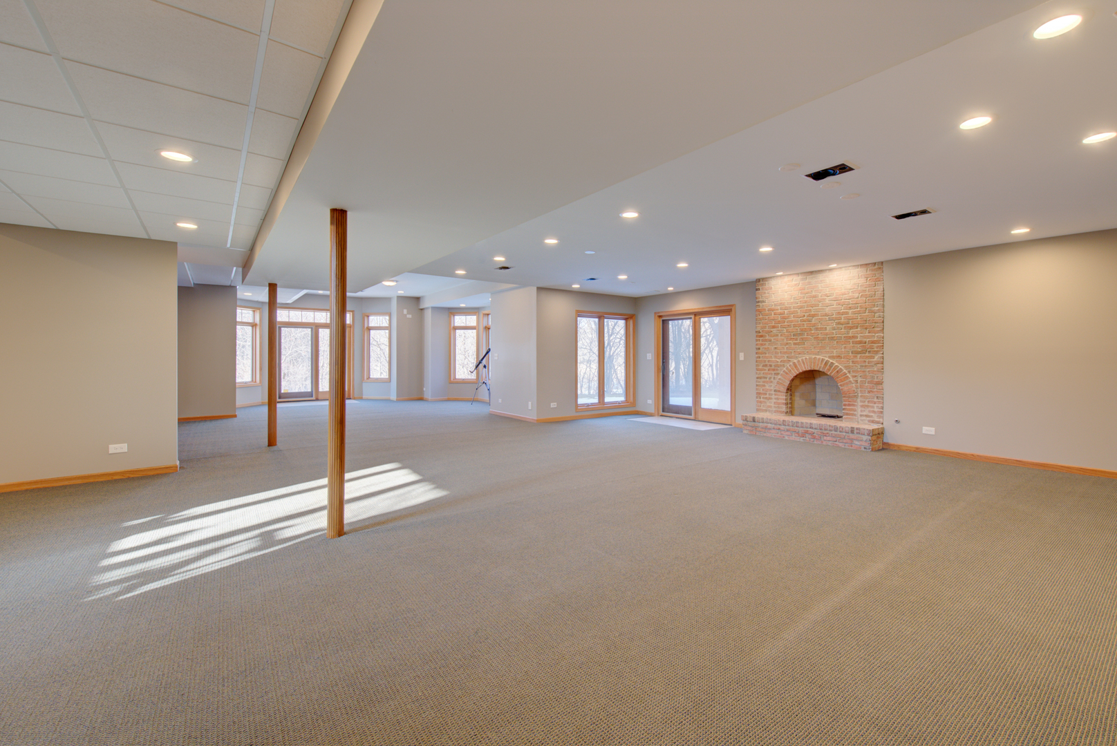 651 North Inverway Road Inverness, IL 60067 - Photo 39 of 57