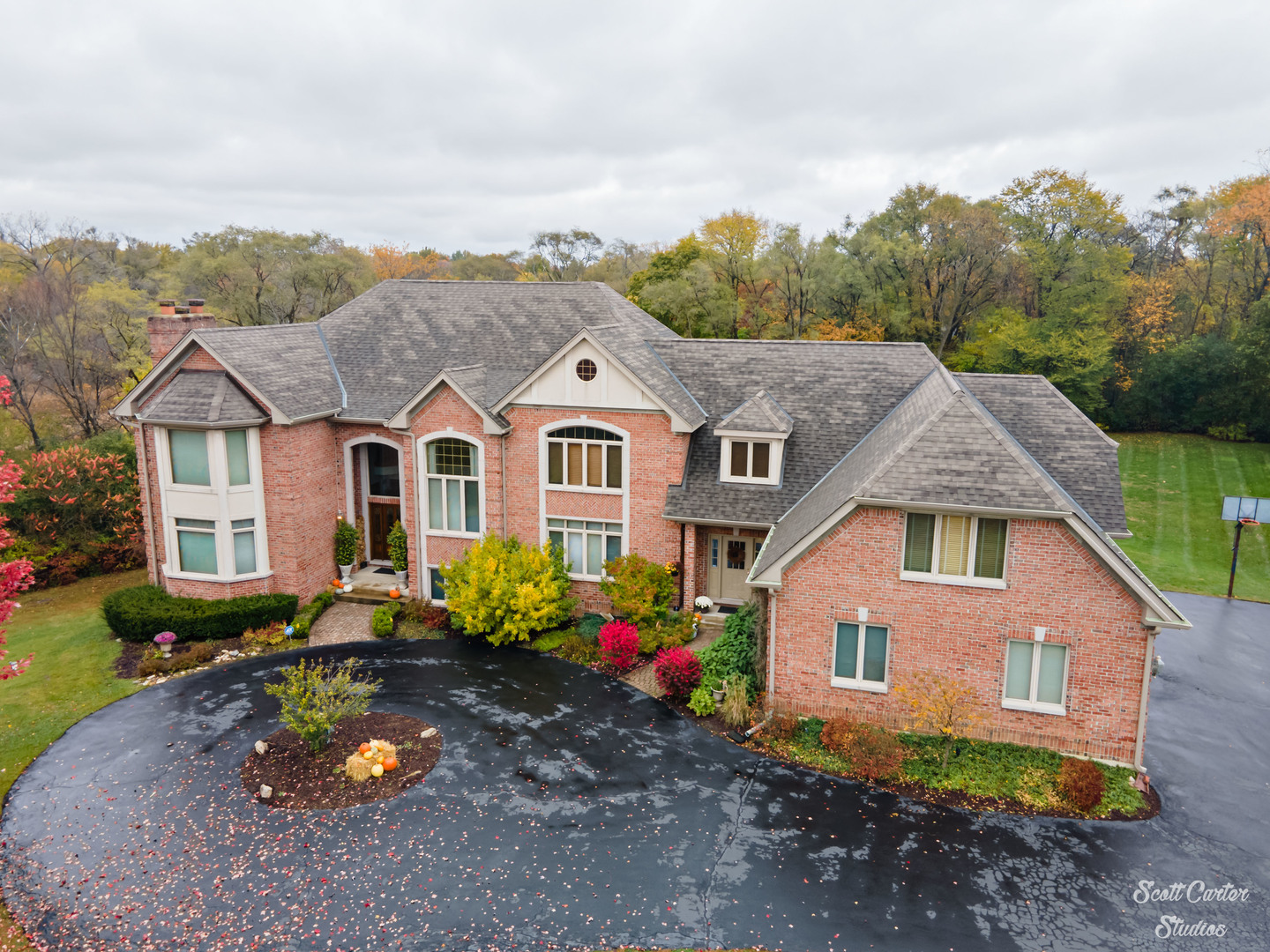 651 North Inverway Road Inverness, IL 60067 - Photo 6 of 57