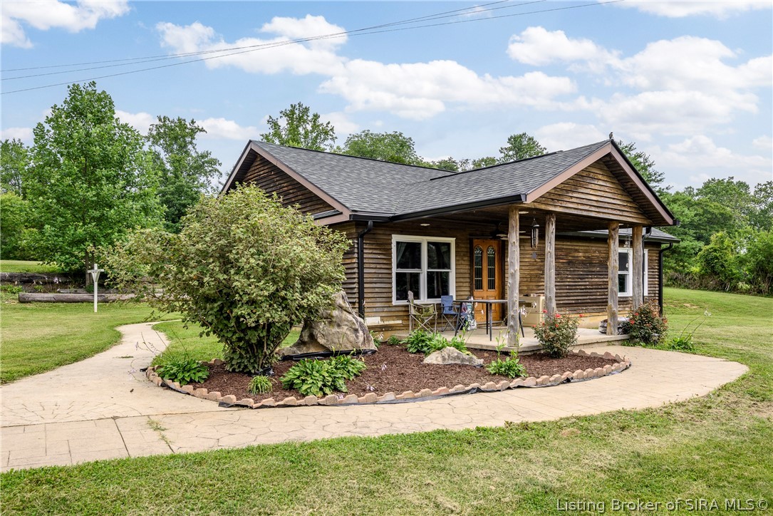 8014 Ridge Way Georgetown, IN 47122 - Photo 1 of 51