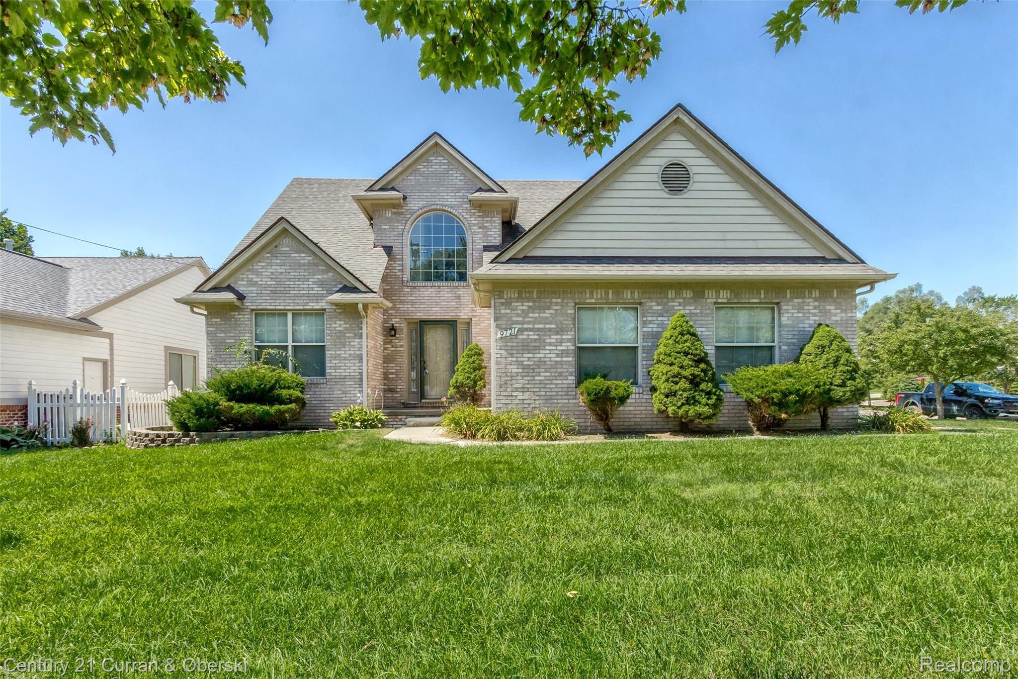 9721 Stark Road Livonia, MI 48150 - Photo 1 of 44 Welcome To 9721 Stark!