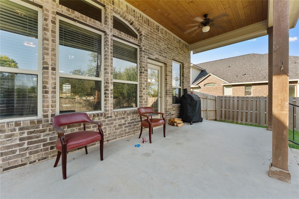 5533 Wisdom Court Waco, TX 76708 - Photo 20 of 21 a view of two chairs in the roof deck
