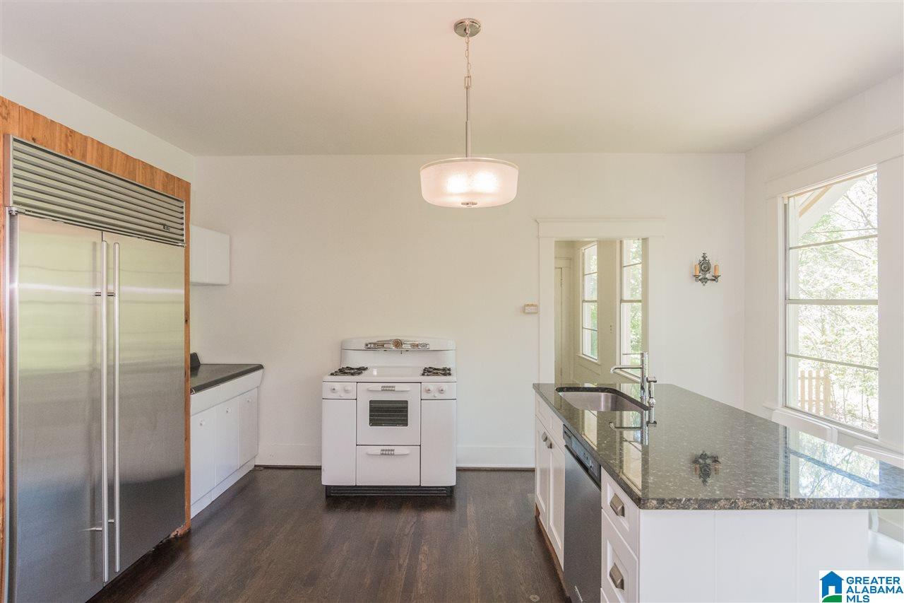 422 Valley Road Birmingham, AL 35206 - Photo 9 of 29