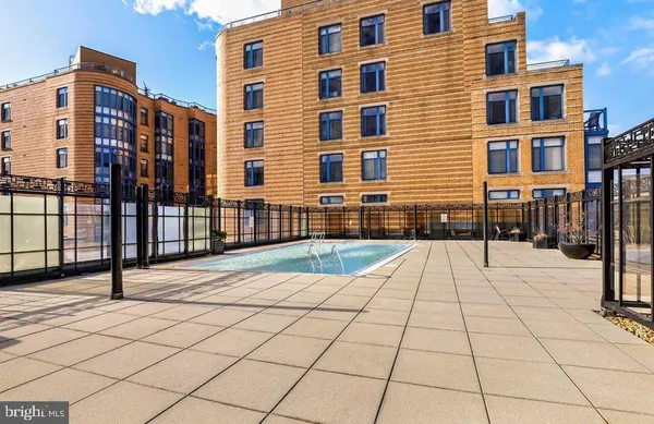 $1,900 | 1440 N Street Northwest, Unit 405, Washington, DC 20005