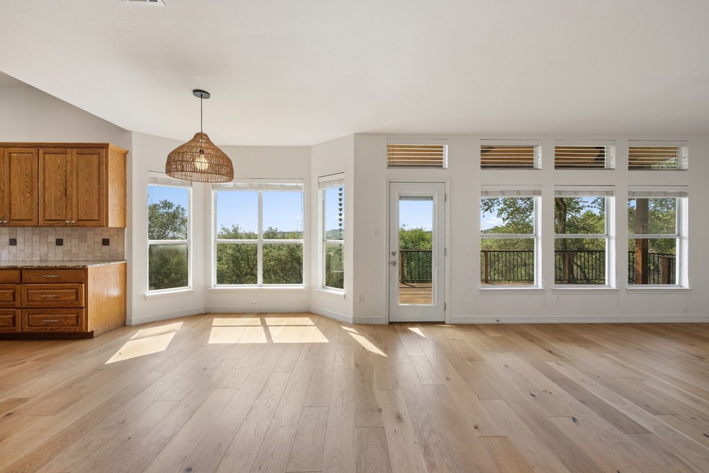 17133 Majestic Ridge Road Austin, TX 78738 - Photo 11 of 40
