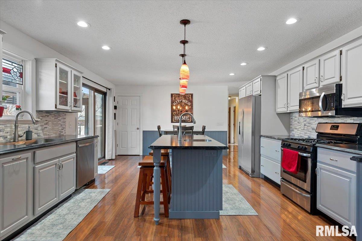 51 Squires Road Springfield, IL 62704 - Photo 11 of 33 Gallery Image 11