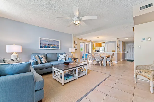 $2,400 | 353 Highway 1, Unit A105, Jupiter, FL 33477