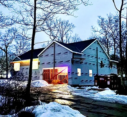 $649,000 | 2 Fanning Place, Hopkinton, RI 02833