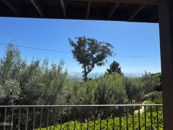 $2,150 | 546 Mint Lane, Unit B, Ventura, CA 93001