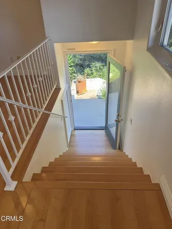 $2,150 | 546 Mint Lane, Unit B, Ventura, CA 93001