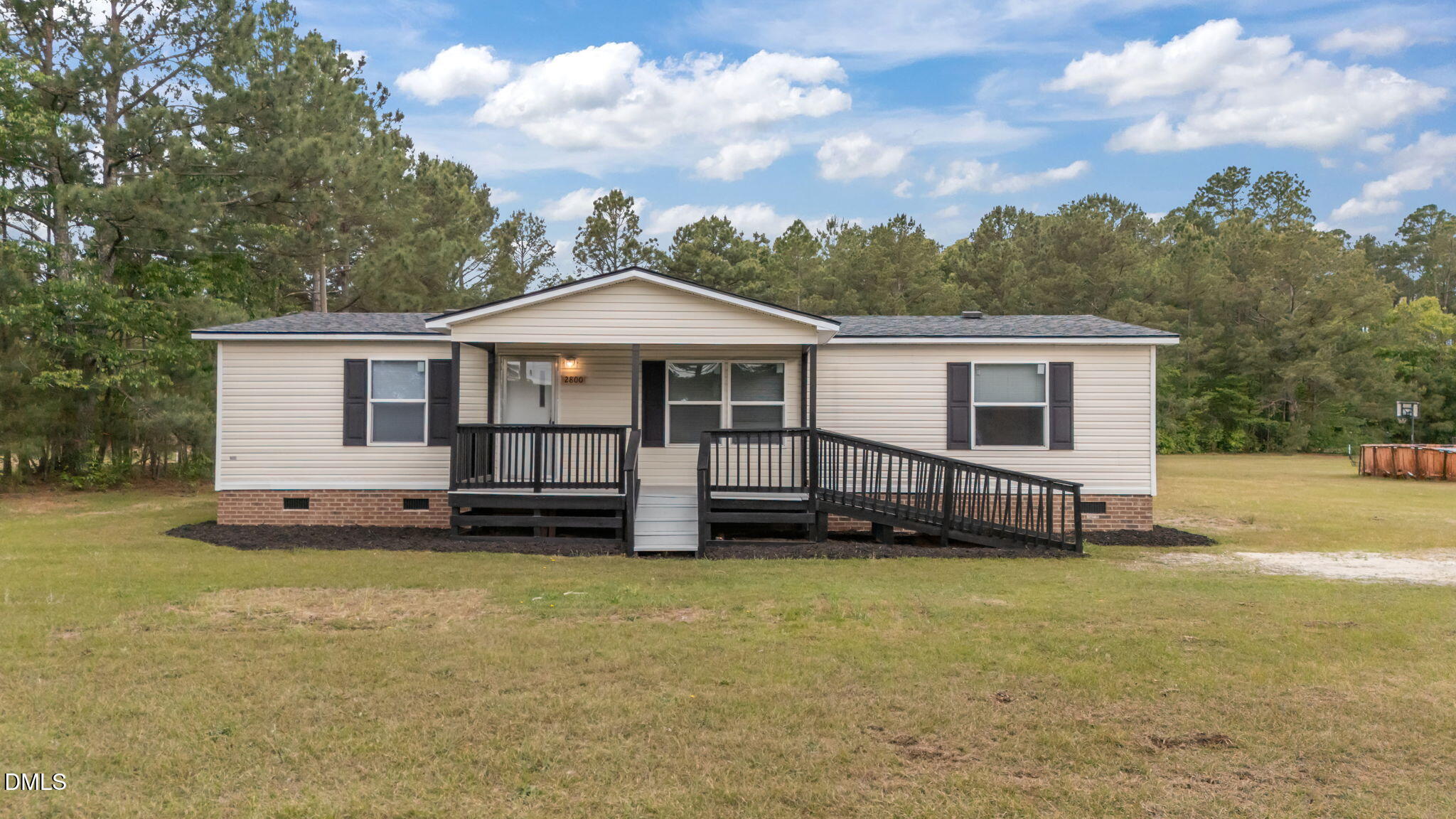 2800 Lobelia Road Vass, NC 28394 - Photo 1 of 32 41-web-or-mls-DJI_20240530140629_0049_D
