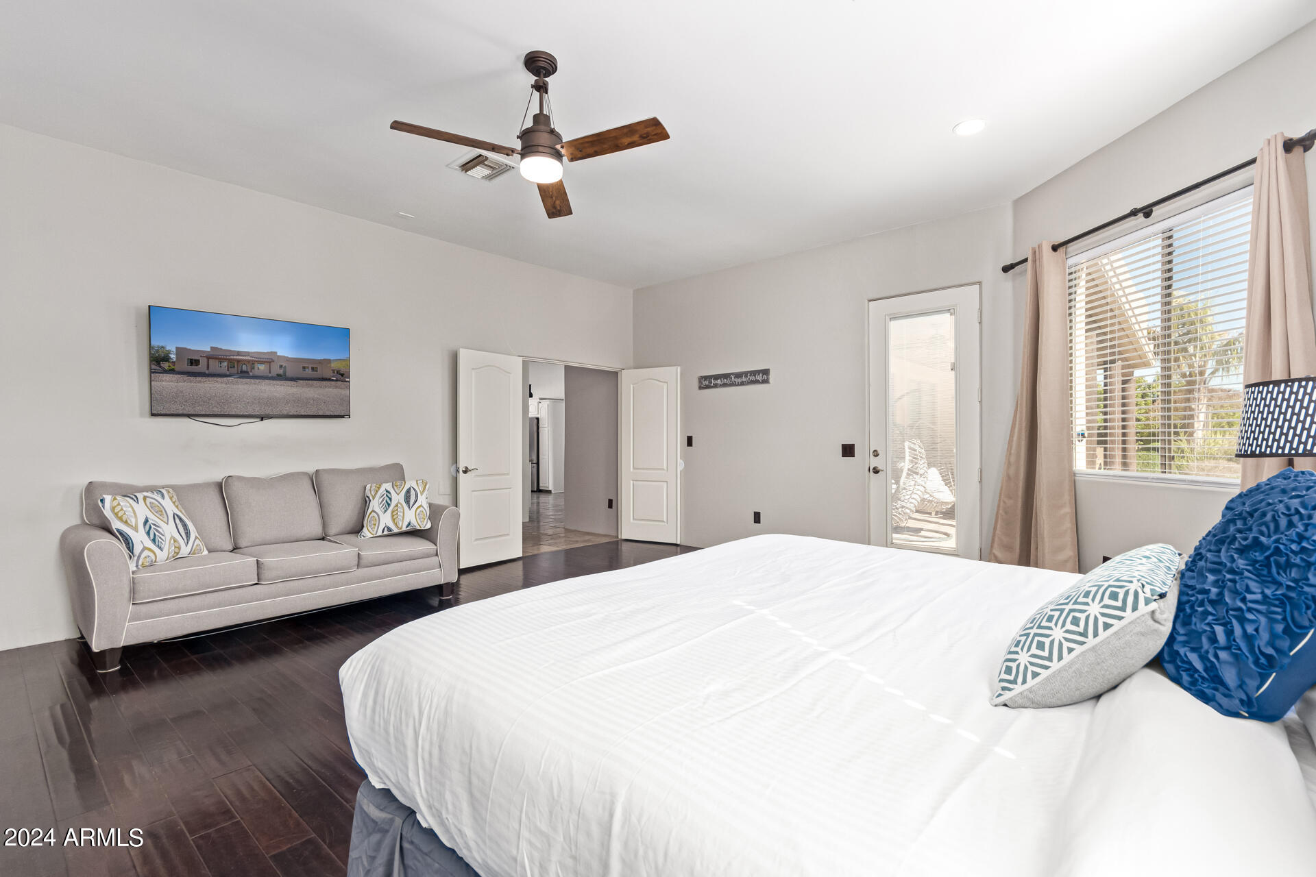 2731 West Desert Ranch Road Phoenix, AZ 85086 - Photo 17 of 84 20 - Desert Ranch
