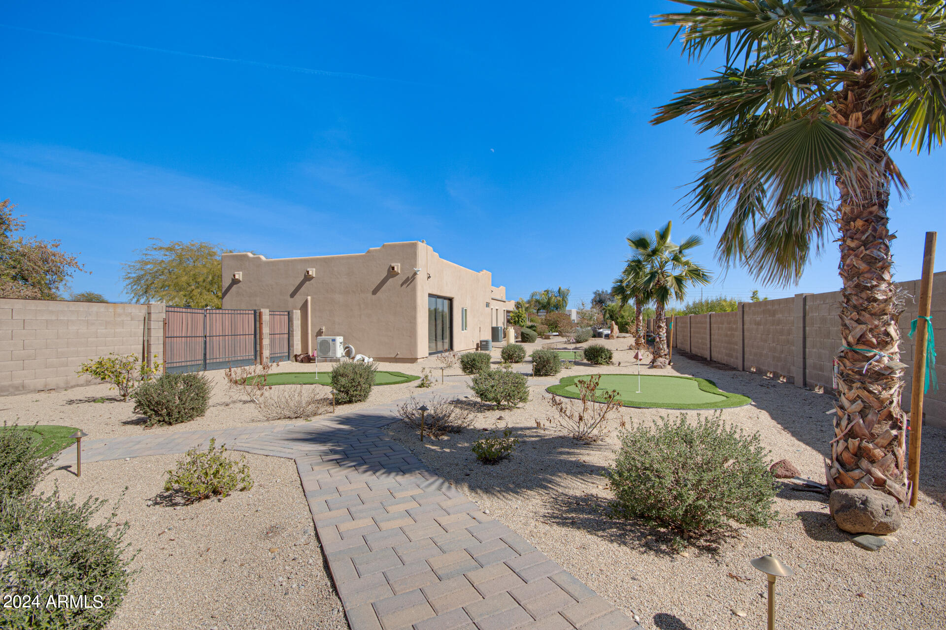 2731 West Desert Ranch Road Phoenix, AZ 85086 - Photo 42 of 84 41 - Desert Ranch
