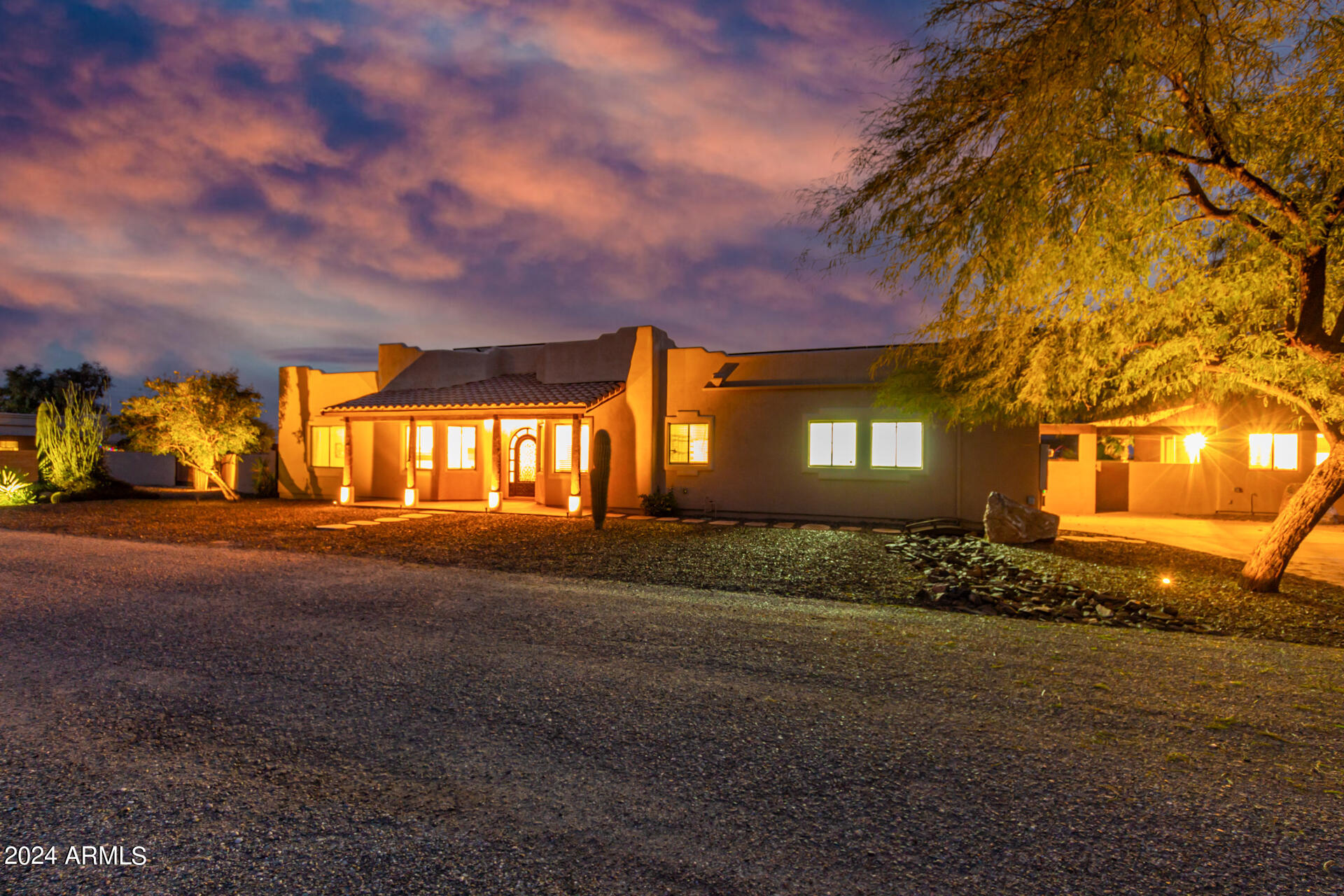 2731 West Desert Ranch Road Phoenix, AZ 85086 - Photo 62 of 84 04 - Desert
