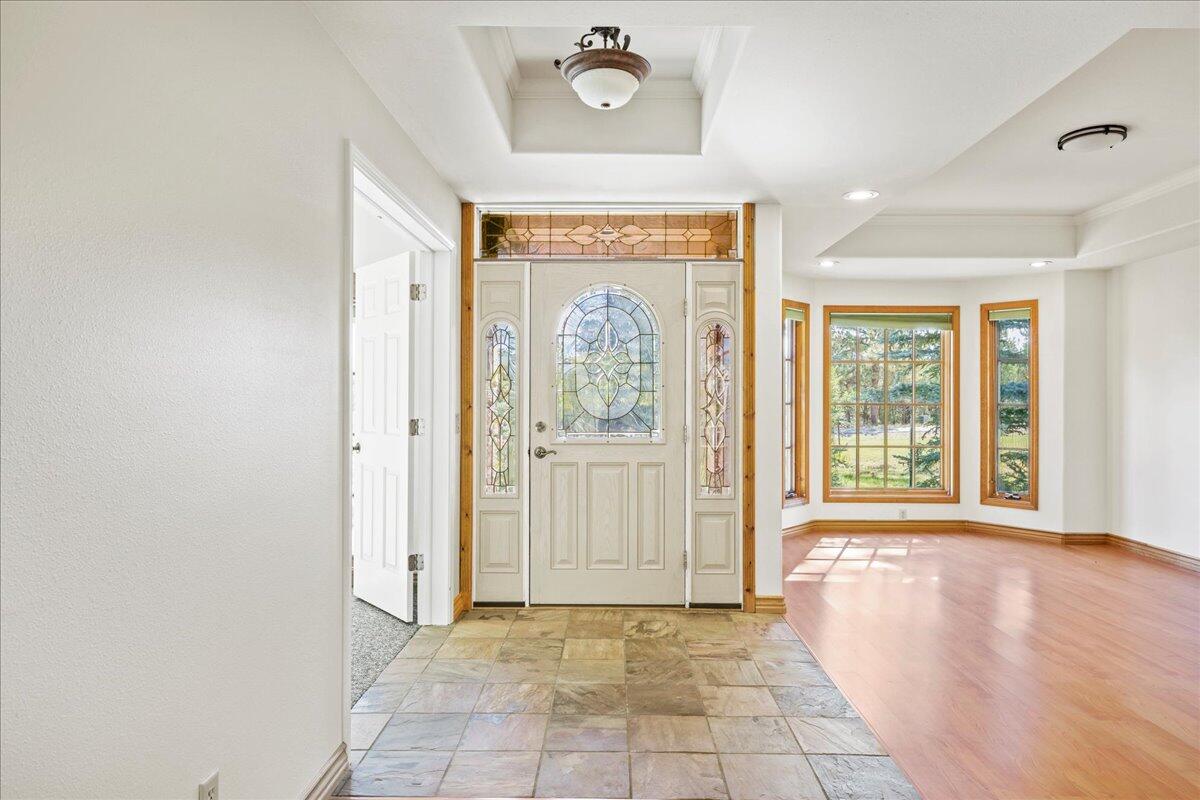 912 Marmot Drive Ridgway, CO 81432 - Photo 3 of 39 Entry