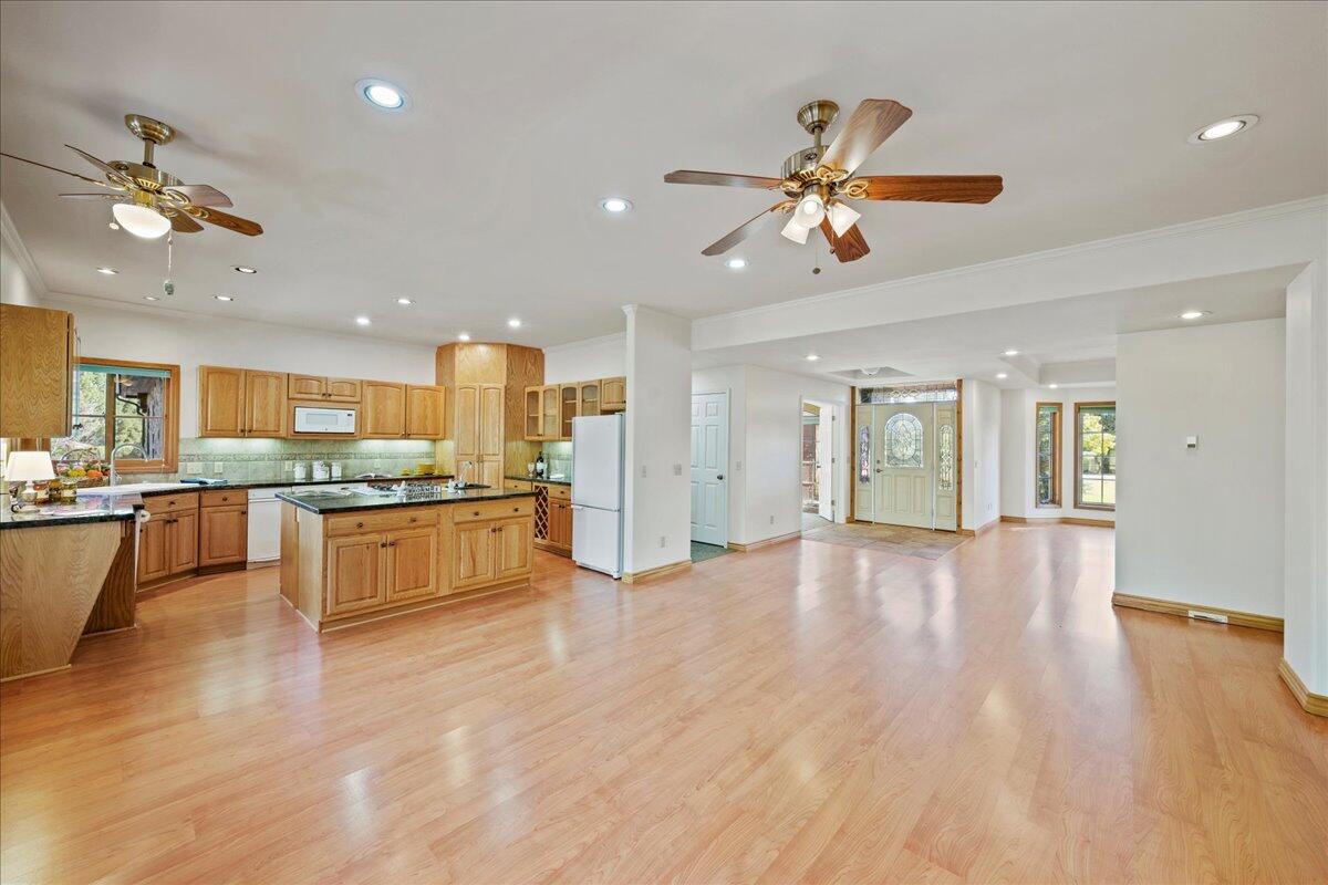 912 Marmot Drive Ridgway, CO 81432 - Photo 6 of 39 Great Room to Kitchen