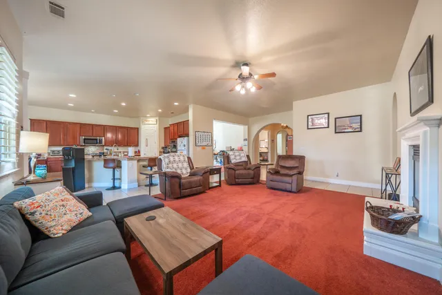 $629,900 | 723 Woodacre Drive, Redding, CA 96002