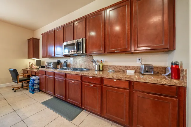 $629,900 | 723 Woodacre Drive, Redding, CA 96002