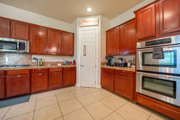 $609,900 | 723 Woodacre Drive, Redding, CA 96002