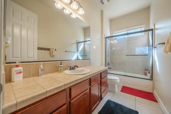 $609,900 | 723 Woodacre Drive, Redding, CA 96002