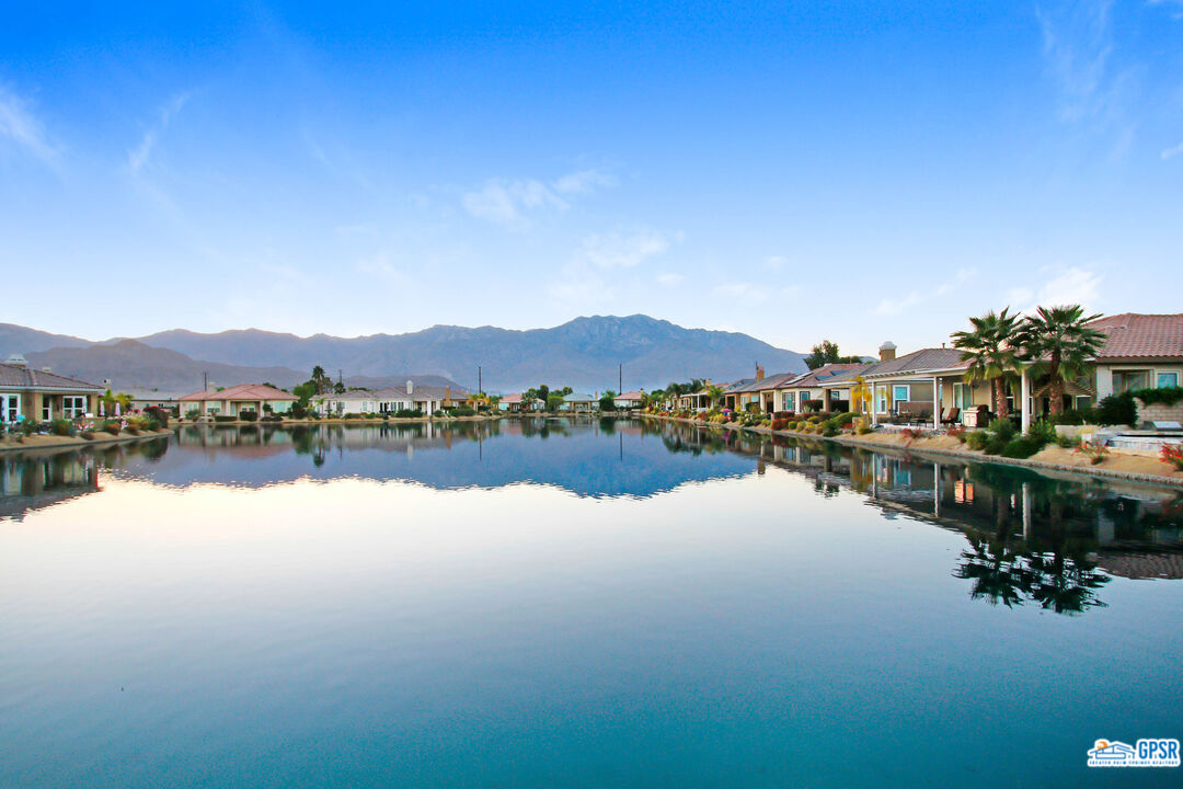 40 Shoreline Drive Rancho Mirage, CA 92270 - Photo 4 of 22 a view of lake