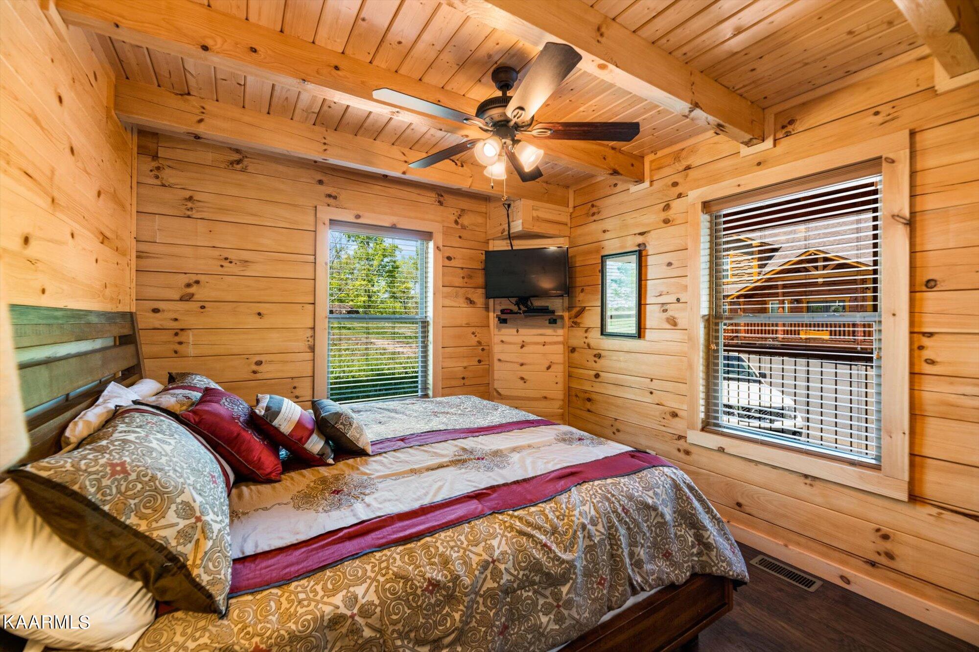 220 Alpine Mountain Way Pigeon Forge, TN 37863 - Photo 11 of 30 11-220-Alpine-Mountain-Way-Pigeon-Forge-