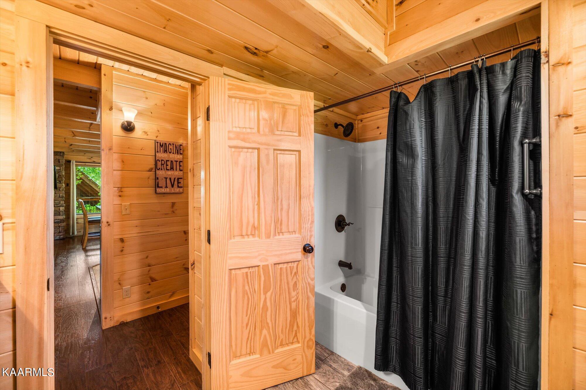 220 Alpine Mountain Way Pigeon Forge, TN 37863 - Photo 14 of 30 14-220-Alpine-Mountain-Way-Pigeon-Forge-