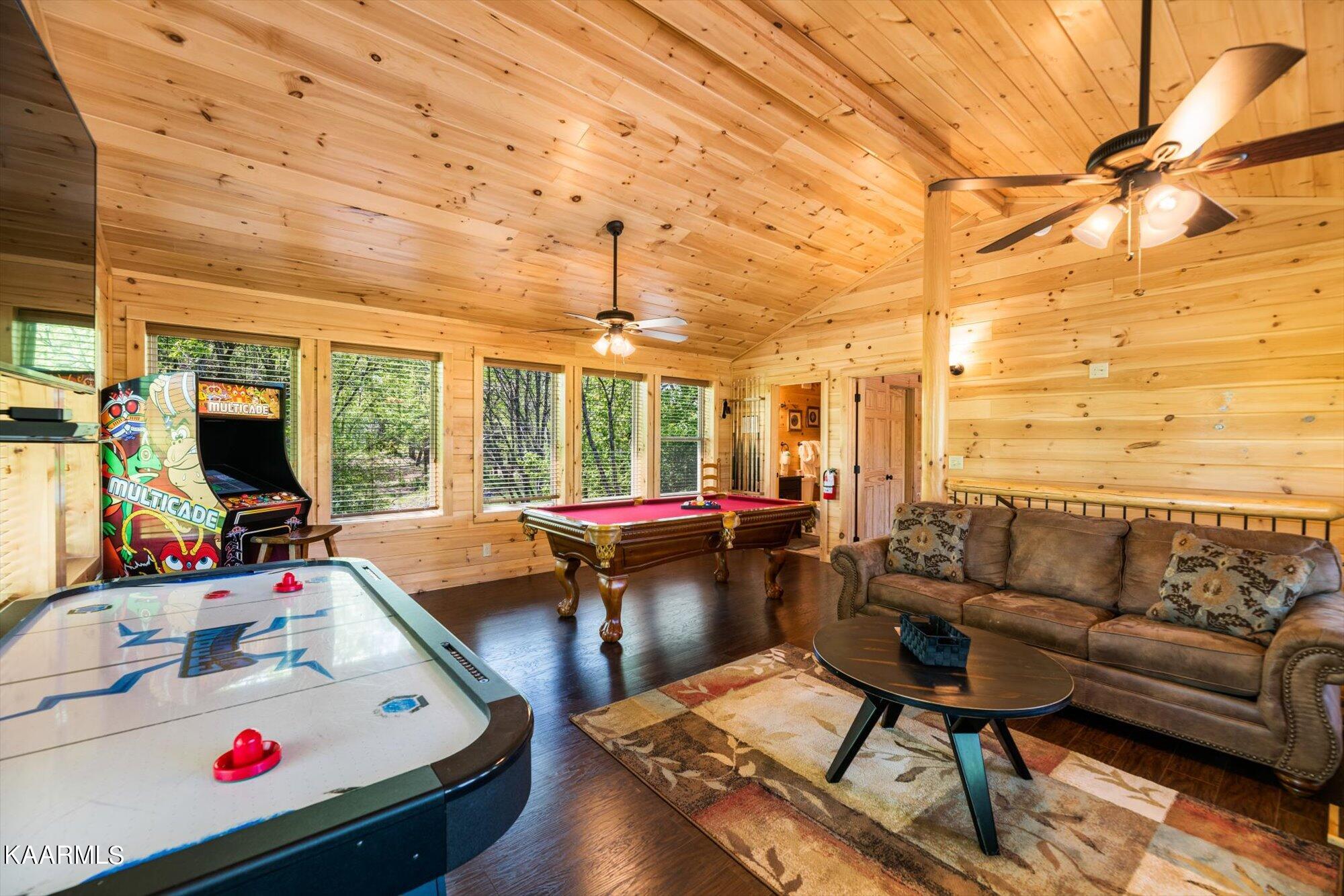 220 Alpine Mountain Way Pigeon Forge, TN 37863 - Photo 18 of 30 18-220-Alpine-Mountain-Way-Pigeon-Forge-