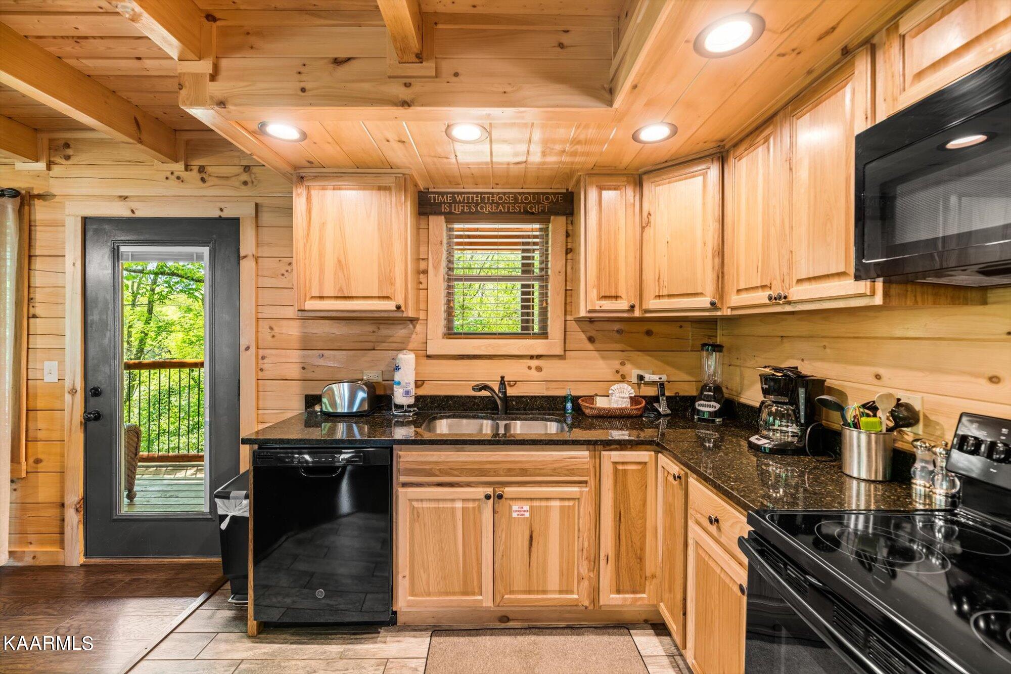 220 Alpine Mountain Way Pigeon Forge, TN 37863 - Photo 10 of 30 10-220-Alpine-Mountain-Way-Pigeon-Forge-