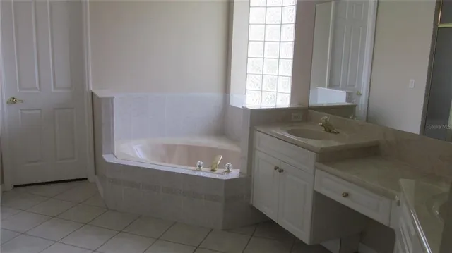 $3,995 | 8807 Oak Landings Court, Orlando, FL 32836