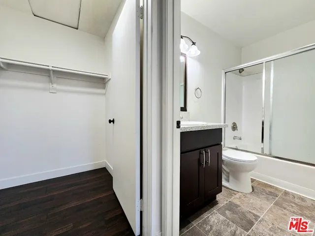 $2,550 | 639 North Alexandria Avenue, Unit 7, Los Angeles, CA 90004