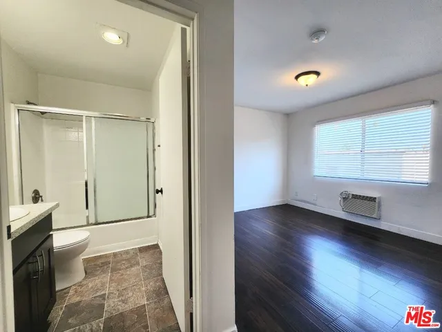 $2,550 | 639 North Alexandria Avenue, Unit 7, Los Angeles, CA 90004