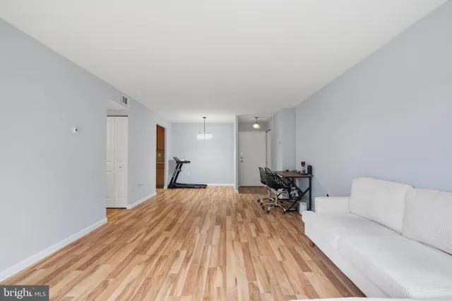 $140,000 | 7600 Roosevelt Boulevard, Unit 604, Philadelphia, PA 19152