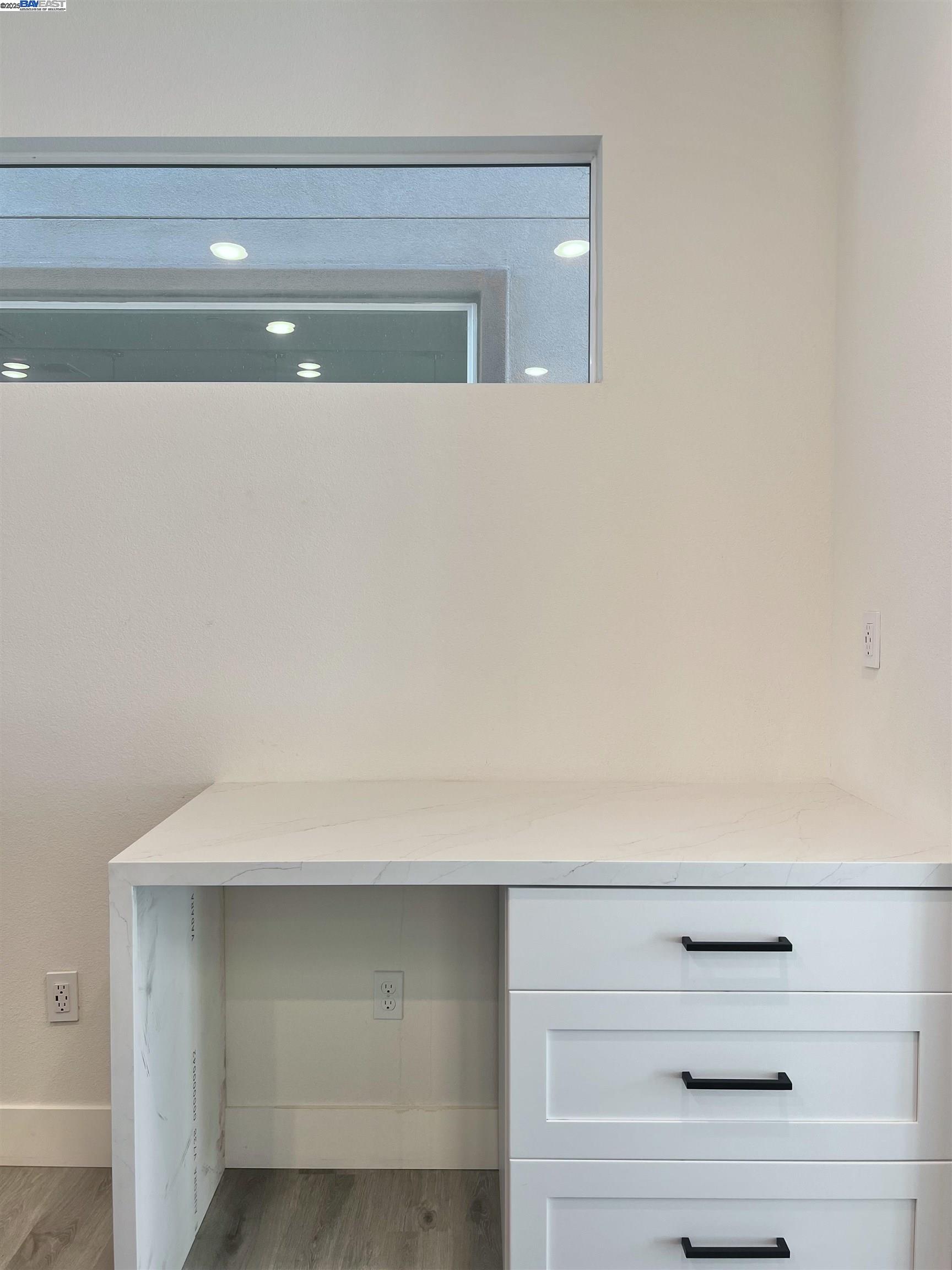 1712 17th Street Oakland, CA 94607 - Photo 14 of 31 a close view of closet
