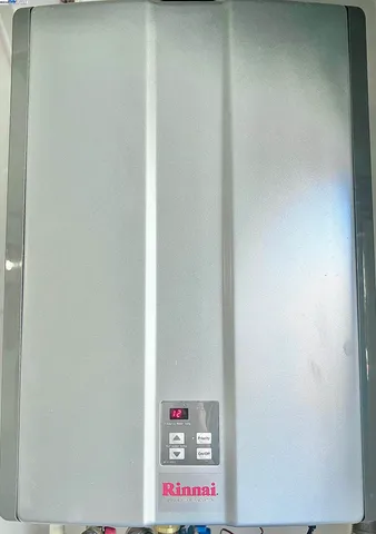 $4,250 | 1712 17th Street, Oakland, CA 94607