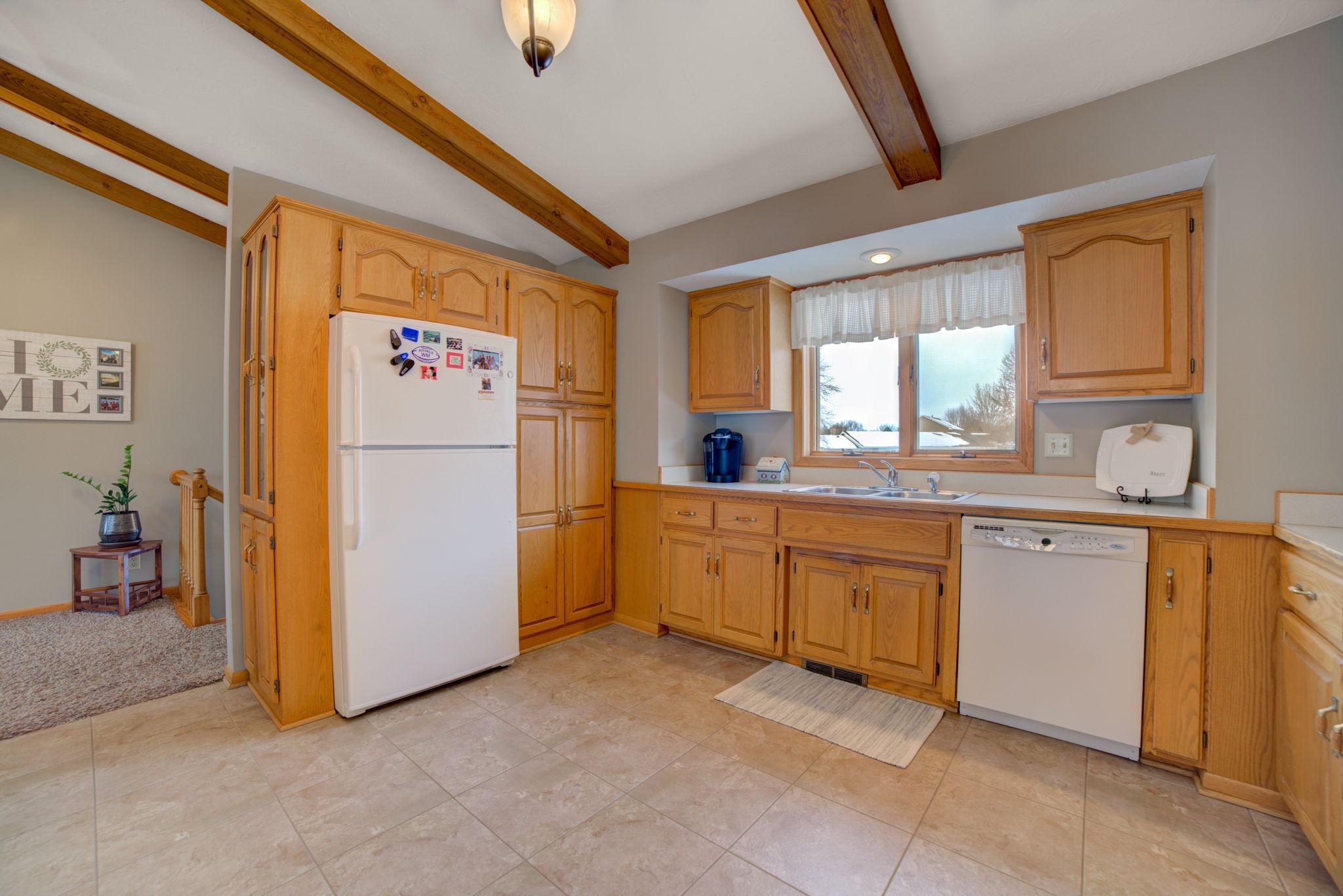 124 West Ridge Circle Mayer, MN 55360 - Photo 7 of 21 Gallery Image 7