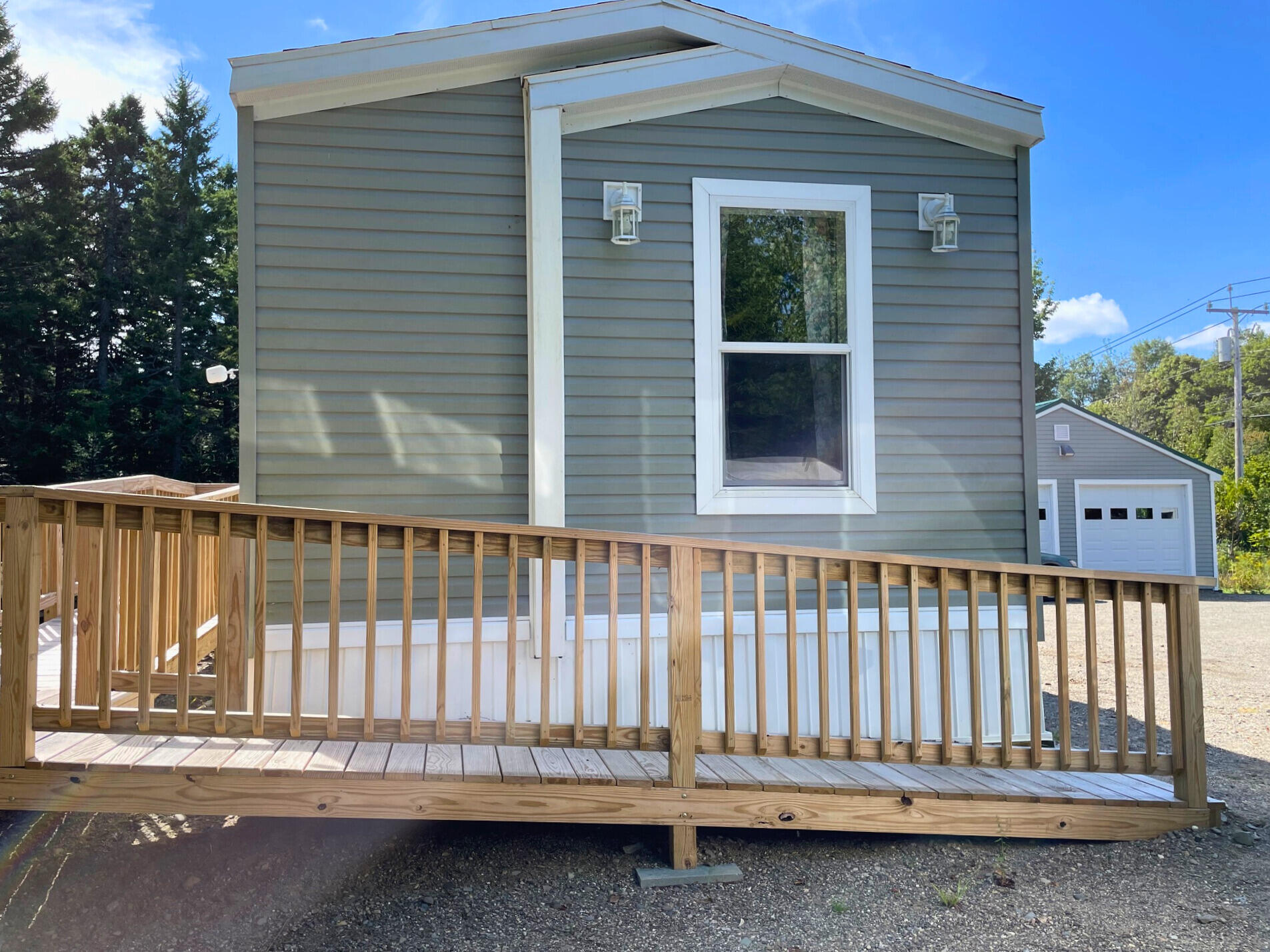 318 County Road Lubec, ME 04652 - Photo 11 of 13 Ramp